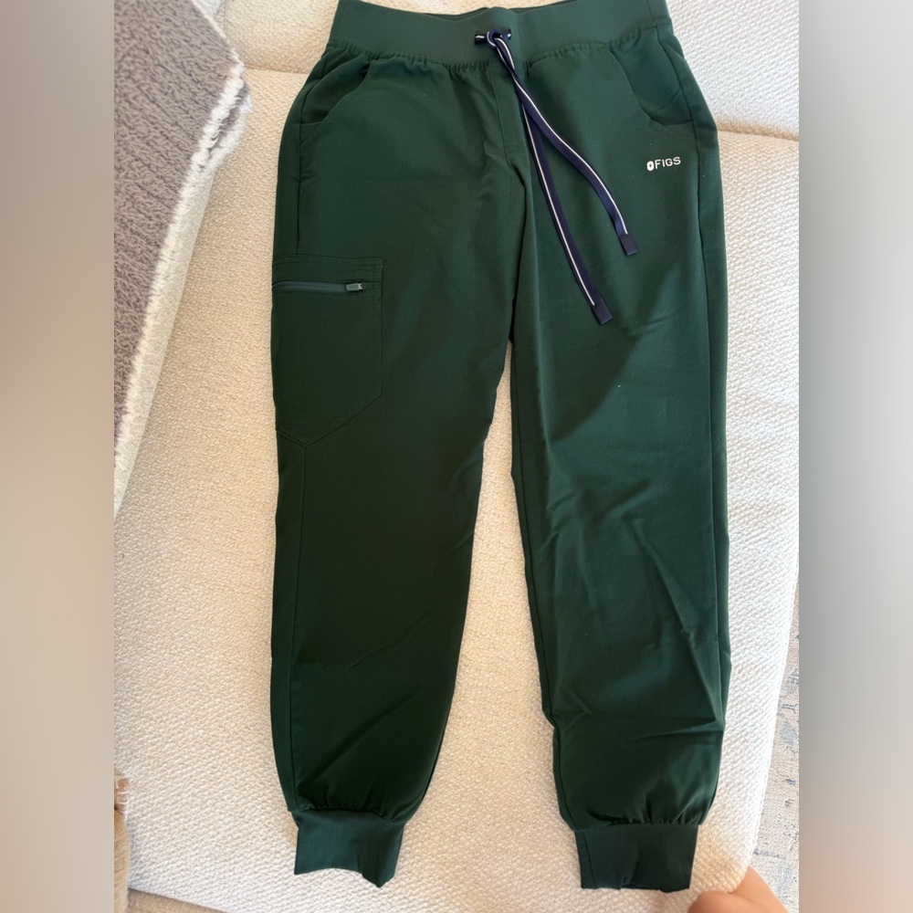 Figs British Racing Green Jogger Scrub Pants